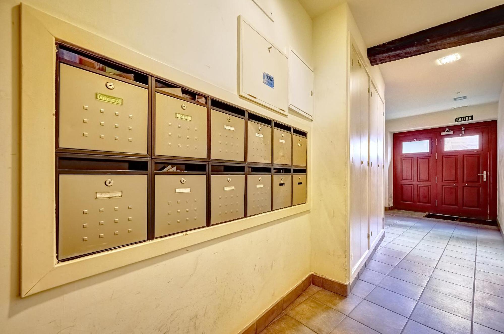 Apartmento Navar Pamplona Esterno foto